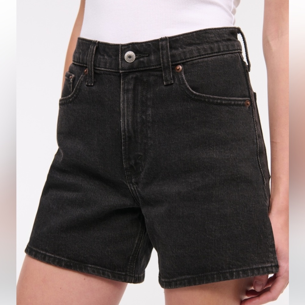 Abercrombie High Rise Dad Shorts Black NWT